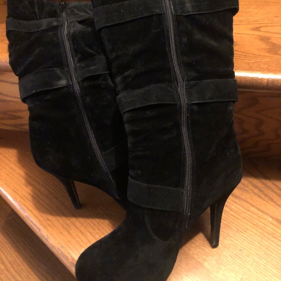 Boots size 7 - Picture 3 of 3